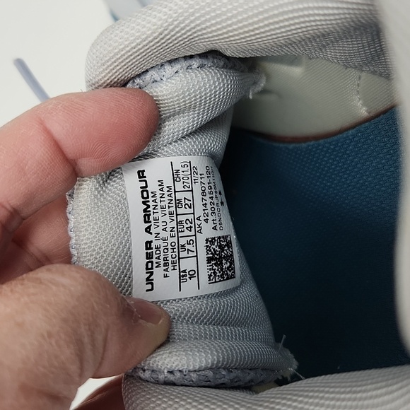 Under Armour Womens Charged Assert Deluxe Foam Sneaker, sz 11 - Picture 7 of 9